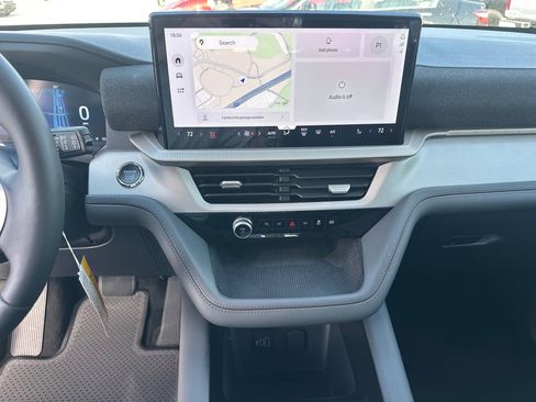 New 2026 Ford Explorer Active w/ Active Comfort Package image 58