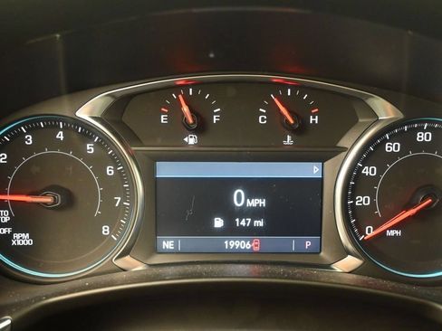 Used 2024 Chevrolet Equinox Premier FWD image 13