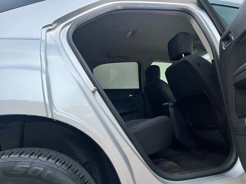 Used 2016 Chevrolet Equinox LT image 28