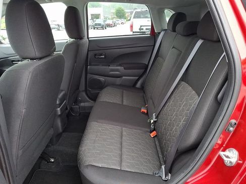 Used 2025 Mitsubishi Outlander Sport ES AWD/4WD image 10