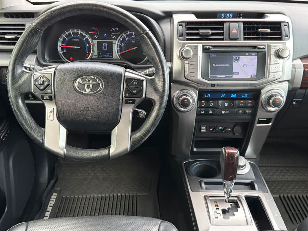Used 2018 Toyota 4Runner Limited AWD/4WD image 25