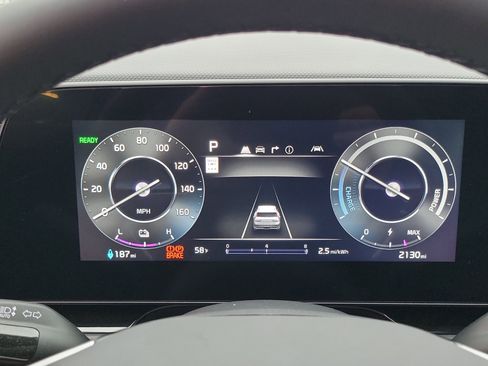 Used 2025 Kia Niro Wind image 9