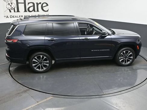 Used 2023 Jeep Grand Cherokee L Overland AWD/4WD image 42