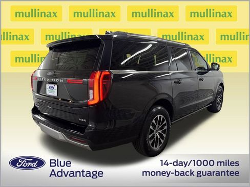 Certified 2025 Ford Expedition Max Platinum AWD/4WD image 3