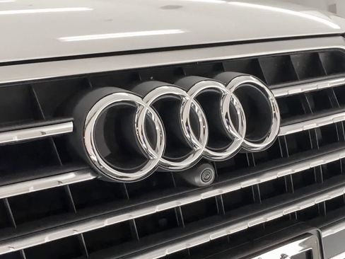 Used 2018 Audi Q7 3.0T Prestige w/ Prestige Package image 33