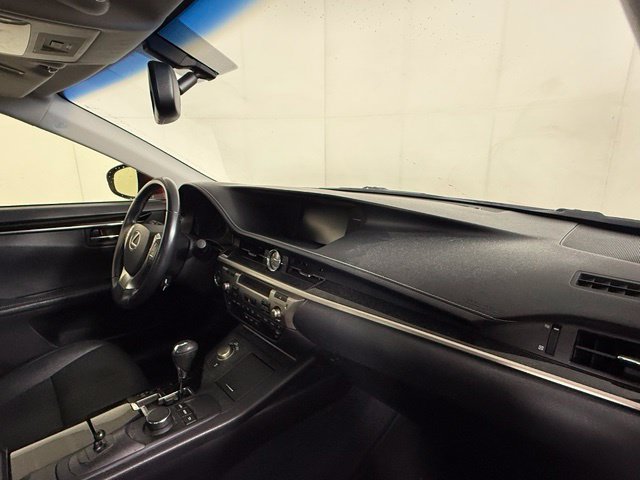Used 2015 Lexus ES 350 FWD image 30