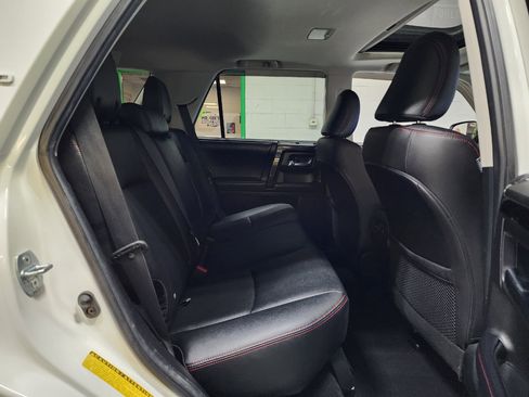 Used 2019 Toyota 4Runner TRD Off-Road Premium w/ Phone Cable & Charge Package image 23