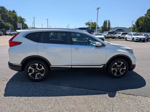 Used 2017 Honda CR-V Touring image 6