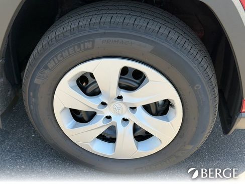 Used 2025 Toyota RAV4 LE FWD image 11