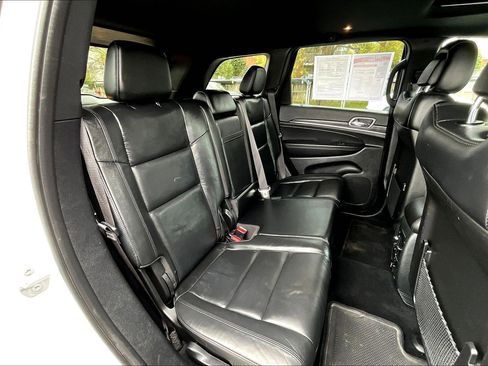 Used 2022 Jeep Grand Cherokee Limited AWD/4WD image 26