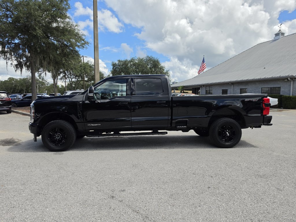 Used 2024 Ford F350 XLT w/ XLT Premium Package AWD/4WD image 6
