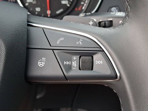 Used 2023 Audi Q5 2.0T Premium AWD/4WD image 17