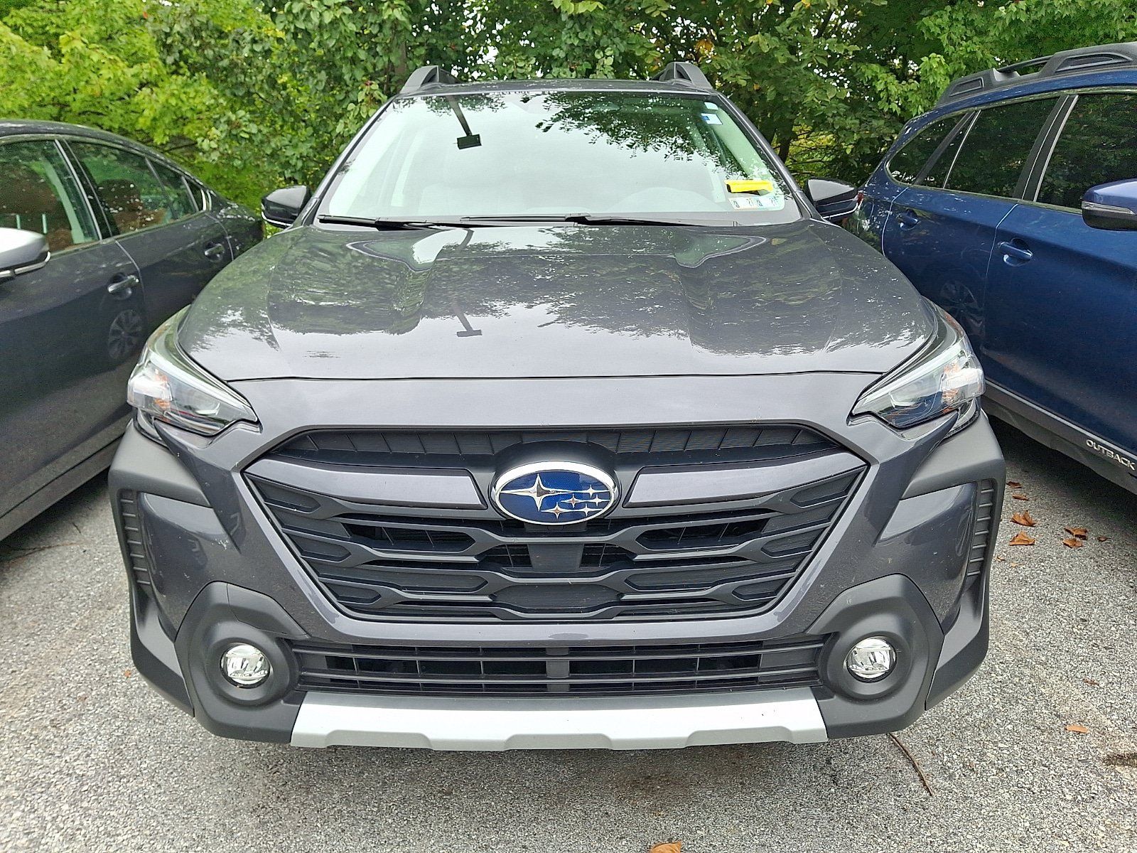 Used 2025 Subaru Outback Limited w/ Tech Package 2 AWD/4WD image 2