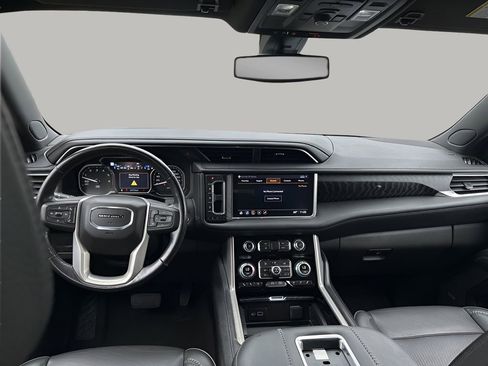 Used 2021 GMC Yukon Denali image 22