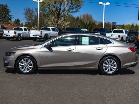 Used 2023 Chevrolet Malibu LT FWD image 12