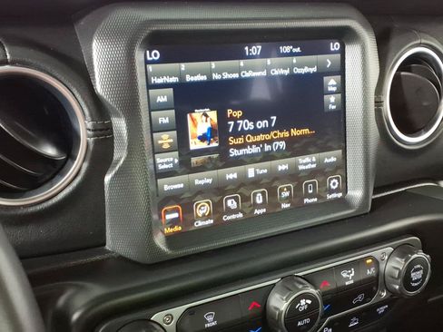 Used 2021 Jeep Wrangler Unlimited Sahara w/ Safety Group AWD/4WD image 22