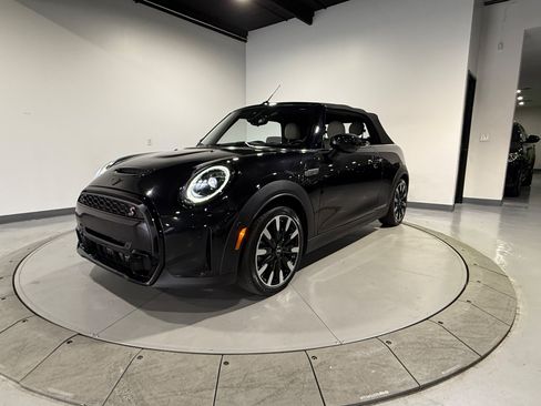 Used 2024 MINI Cooper S FWD image 5