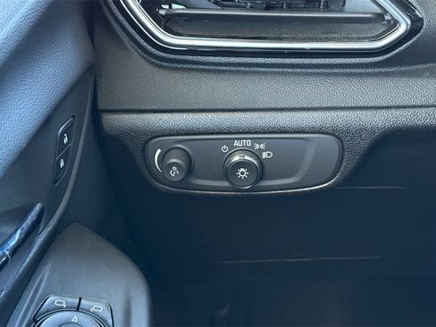 Used 2023 Chevrolet Bolt LT image 35