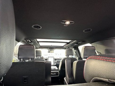 Used 2023 Ford Expedition Max Limited image 13