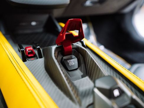 Used 2024 Lamborghini Revuelto AWD/4WD image 45