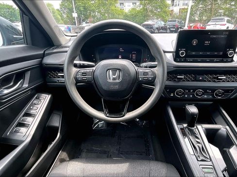 Used 2024 Honda Accord EX image 5