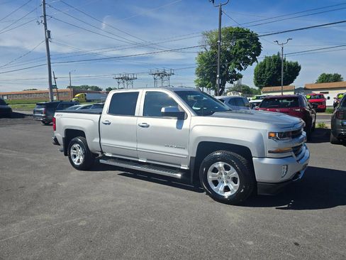 Used 2017 Chevrolet Silverado 1500 LT w/ All Star Edition AWD/4WD image 6