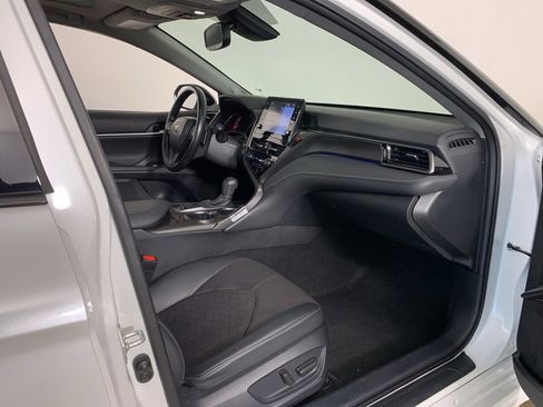 Used 2024 Toyota Camry XSE image 41