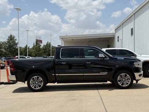 Used 2022 RAM 1500 Limited RWD image 3