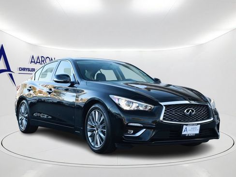Used 2024 INFINITI Q50 Luxe w/ Cargo Package RWD image 3