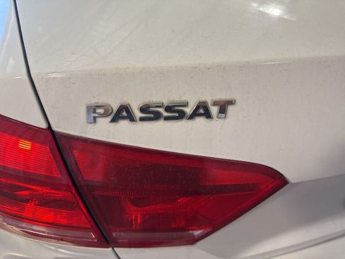 Used 2012 Volkswagen Passat 2.5 S FWD image 12
