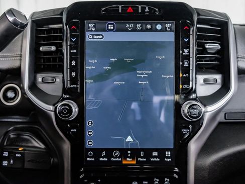 Used 2022 RAM 3500 Laramie image 20