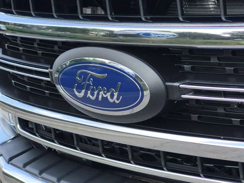 Used 2022 Ford F350 Lariat w/ Lariat Value Package AWD/4WD image 12