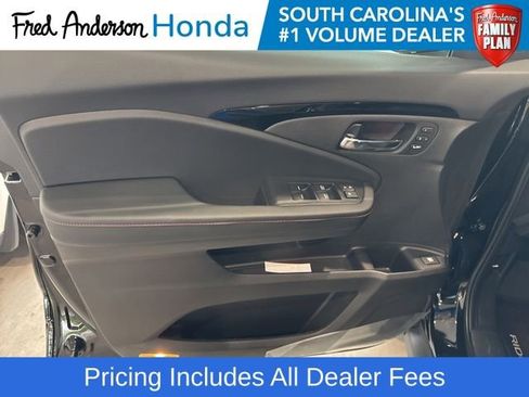 New 2026 Honda Ridgeline Black Edition image 6