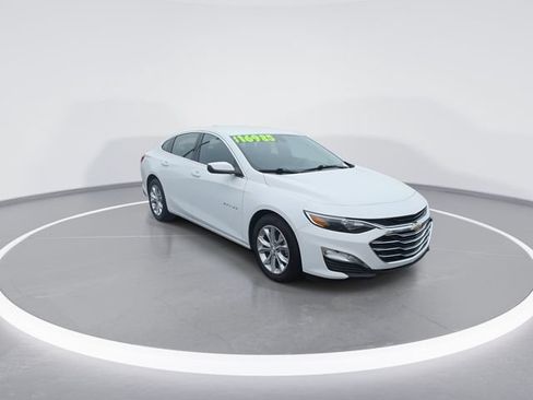 Used 2023 Chevrolet Malibu LT FWD image 2