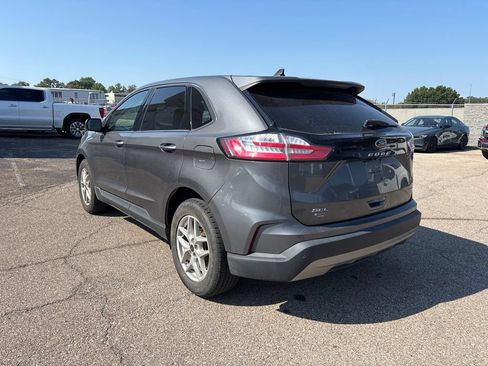Used 2023 Ford Edge SEL AWD/4WD image 5