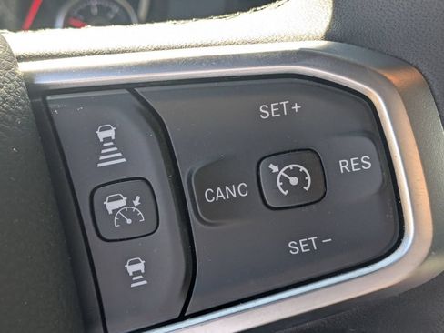 Used 2026 RAM 1500 Big Horn AWD/4WD image 18