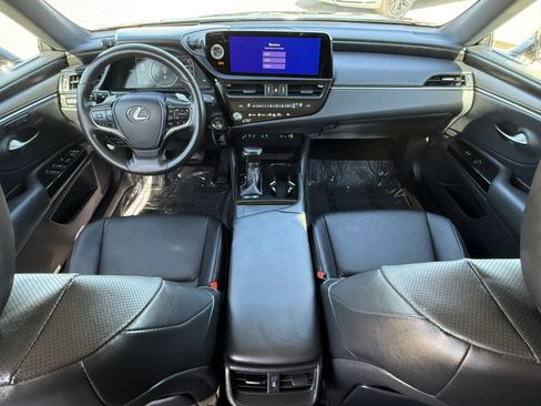 Certified 2025 Lexus ES 300h w/ Premium Package FWD image 28
