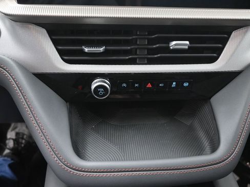 New 2026 Ford Explorer Active RWD image 9
