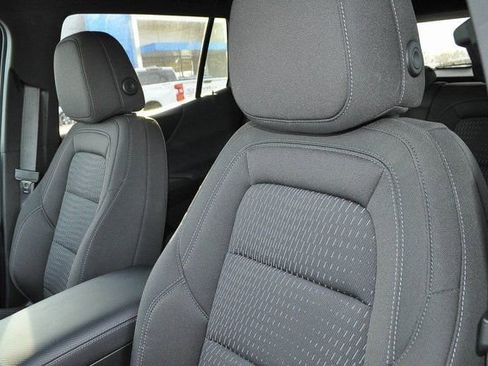 New 2026 Chevrolet Equinox LT image 8