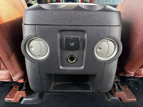 Used 2012 Ford F250 King Ranch w/ King Ranch w/Chrome Pkg image 27