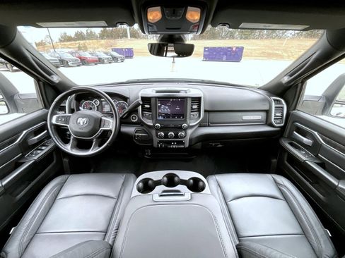 Used 2024 RAM 2500 Big Horn AWD/4WD image 15