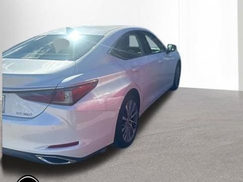 Used 2020 Lexus ES 350 w/ Premium Package image 5