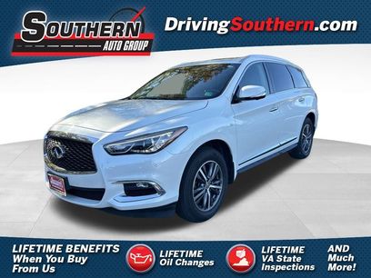 Used 2019 INFINITI QX60 Luxe w/ Essential Package