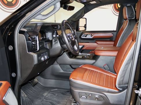 Used 2024 GMC Sierra 2500 Denali Ultimate image 45