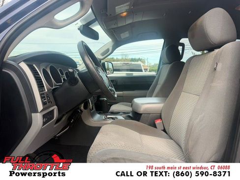 Used 2012 Toyota Tundra 4x4 CrewMax w/ SR5 Pkg image 16
