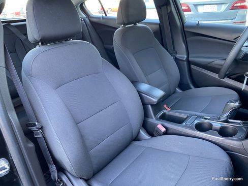 Used 2019 Chevrolet Cruze LT FWD image 32