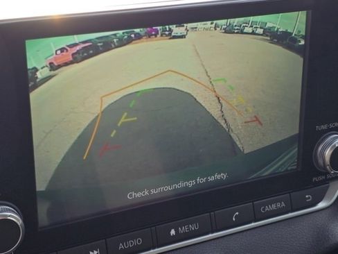 Used 2023 Nissan Sentra SV image 6