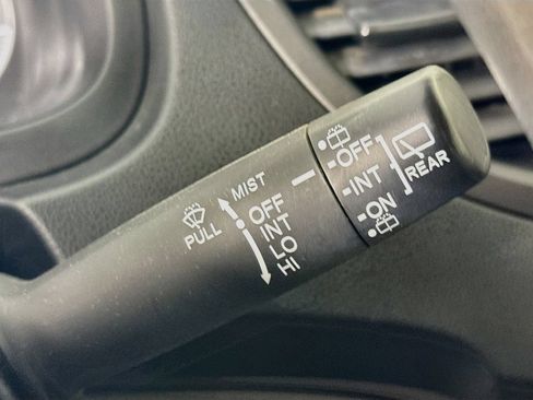 Used 2013 Honda CR-V LX image 14