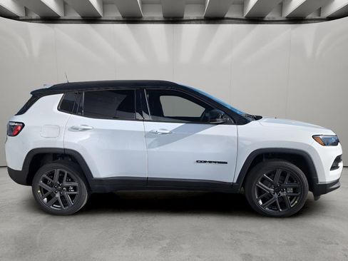 New 2026 Jeep Compass Limited AWD/4WD image 6
