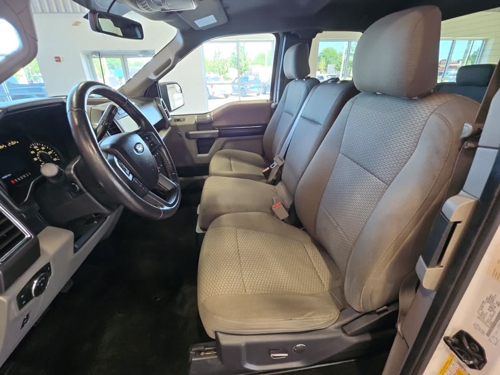 Used 2015 Ford F150 XLT w/ Equipment Group 301A Mid AWD/4WD image 21